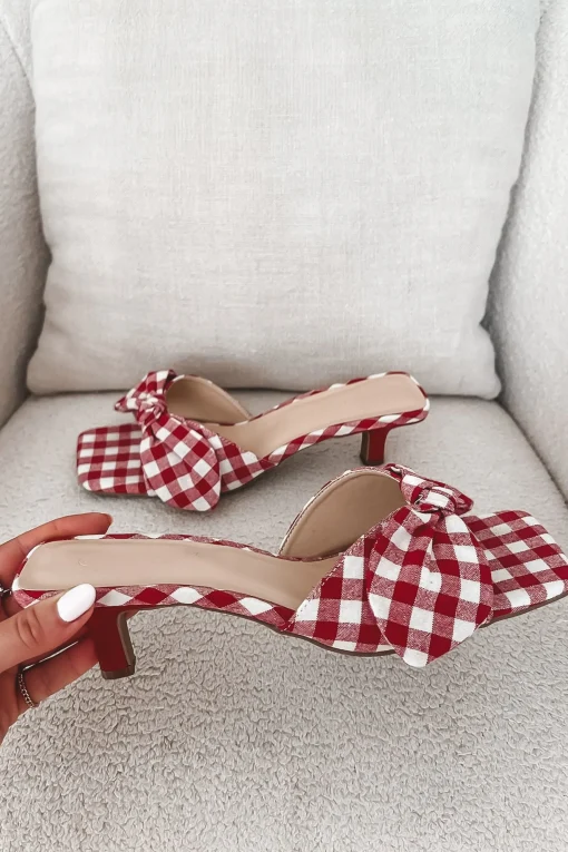 A Picnic Slay Red Checkered Kitten Heel