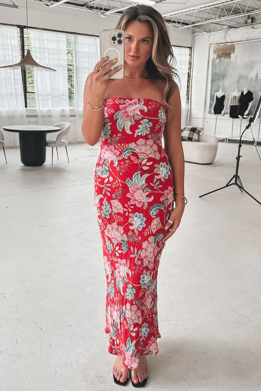 A Sweet Evening Floral Strapless Maxi