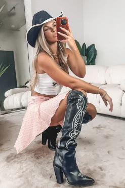 Did You See Her Black Leather Heel Western Boots