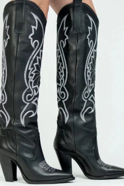 Did You See Her Black Leather Heel Western Boots