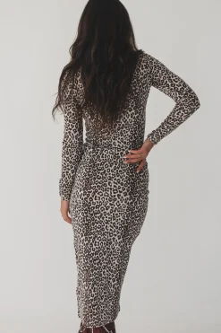 High Class Long Sleeve Leopard Midi Dress