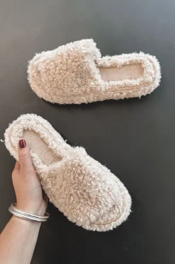 Matisse In House Cozy Vegan Sherpa Slipper Slides