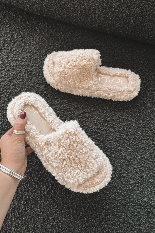 Matisse In House Cozy Vegan Sherpa Slipper Slides