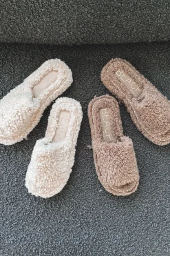 Matisse In House Cozy Vegan Sherpa Slipper Slides