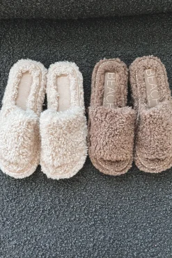 Matisse In House Cozy Vegan Sherpa Slipper Slides
