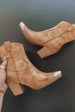 Walking In A Western Way Natural Boots